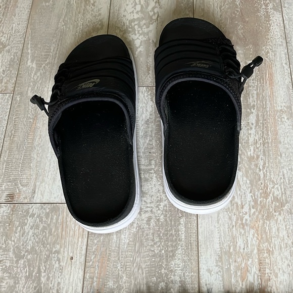 Nike slides - Picture 3 of 7